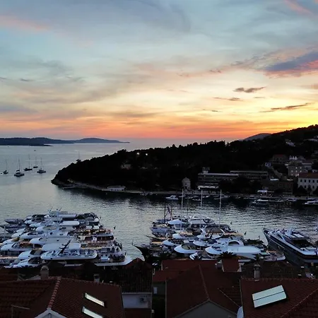 Forr - Hvar, Croatia Lägenhet *